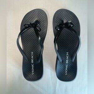 NEW Vionic Women's Thong Sandals in black Size 8 M with Jelly Bows